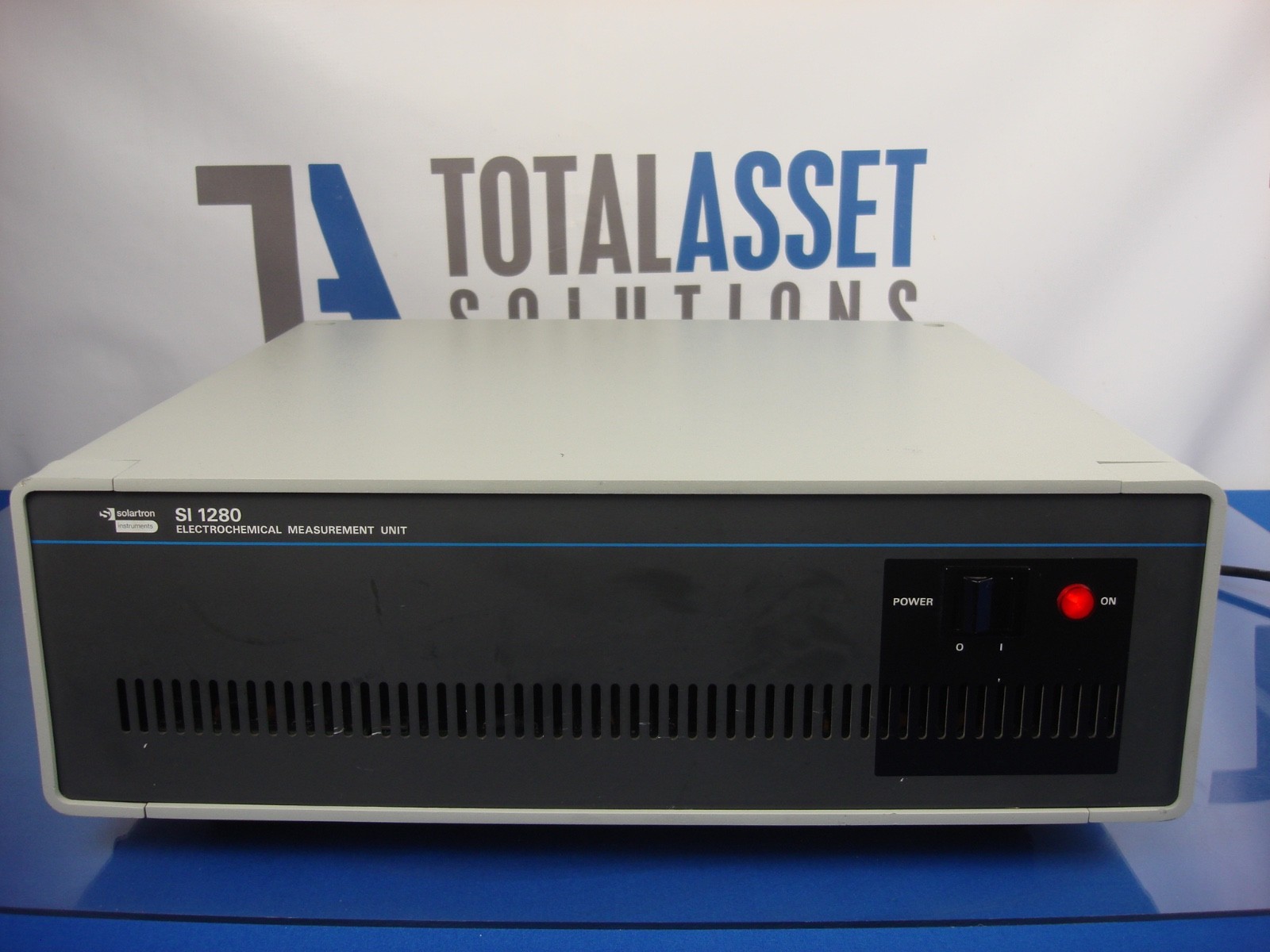 Solartron Instruments SI 1280A Electrochemical Measurement Unit