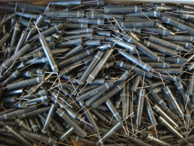 LOT (10) H1804 High Voltage 30KV Rectifier Diodes made by VARO — New and Unused