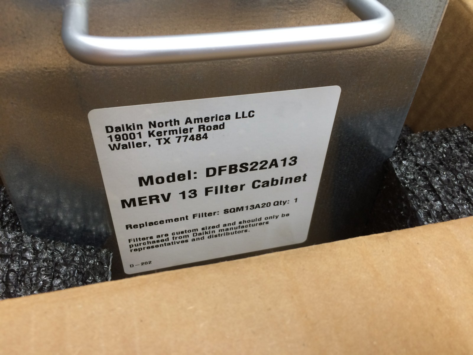 Daikin DFBS22A13 MERV 13 Filter Cabinet w/ Filter SQM13A20