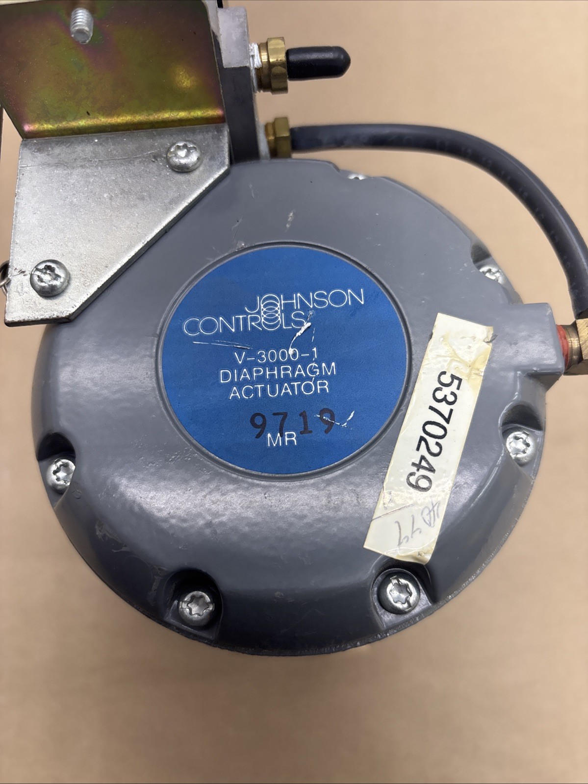 New Johnson Controls V-3000-1 Diaphragm Actuator 1 1/4 Brass T Warranty