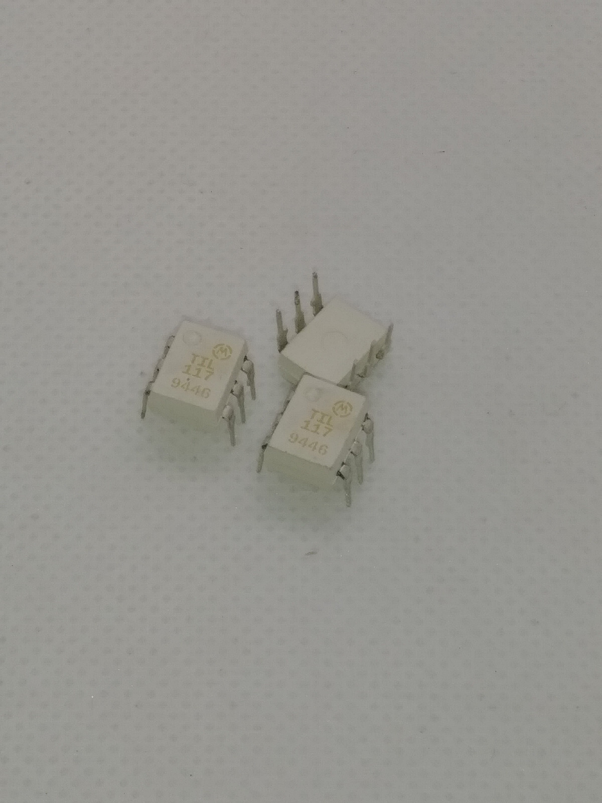 5X 5PCS TIL117 optocoupler IC original MOTOROLA