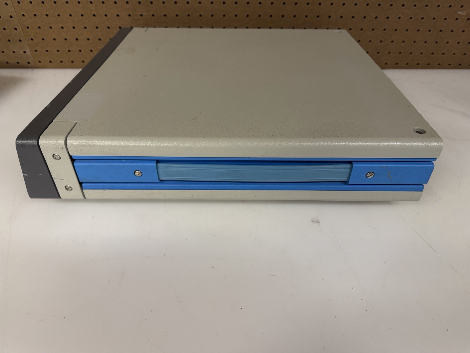 Solartron SI 1287 (1287A) ElectroChemical Interface (Potentiostat/Galvanostat)