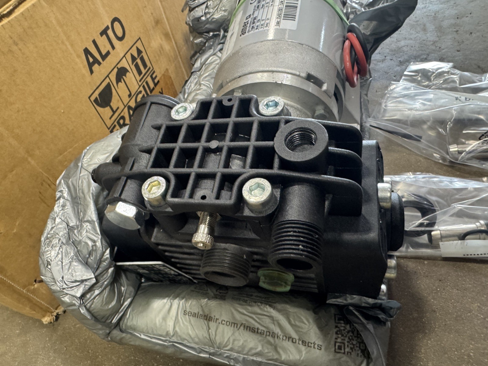 UDOR KAPPA 15 – 12 Volts Diaphragm Pump 1500 RPM Italy Amer MP80s