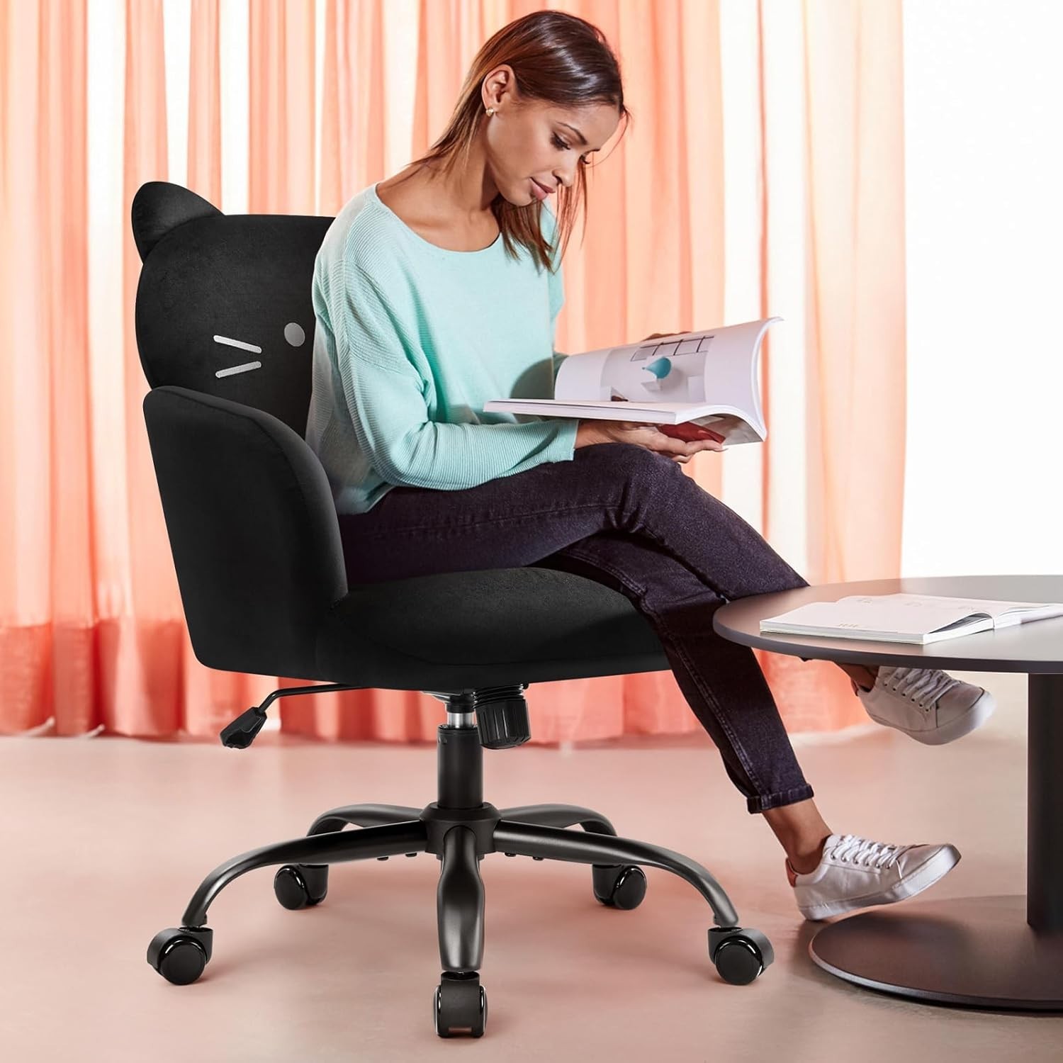 Versatile Cat-Inspired Velvet Task Chair: Stylish & Functional for Any Room
