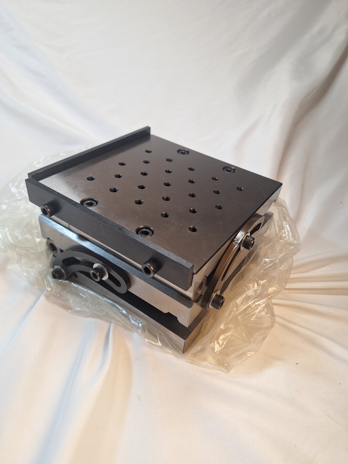 SC09130113 6″ Wide x 3-1/4″ H, Compound Precision Sine Plate, Value Collection