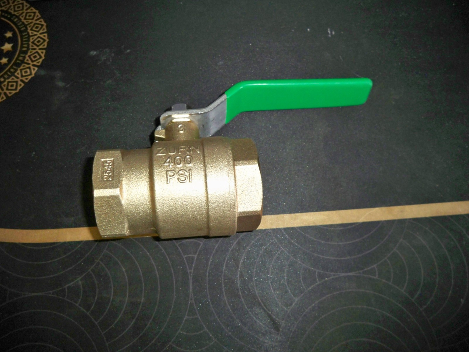 Wilkins ZURN 112-850TXL- 1-1/2″ Full Port Bronze Ball Valve Tapped