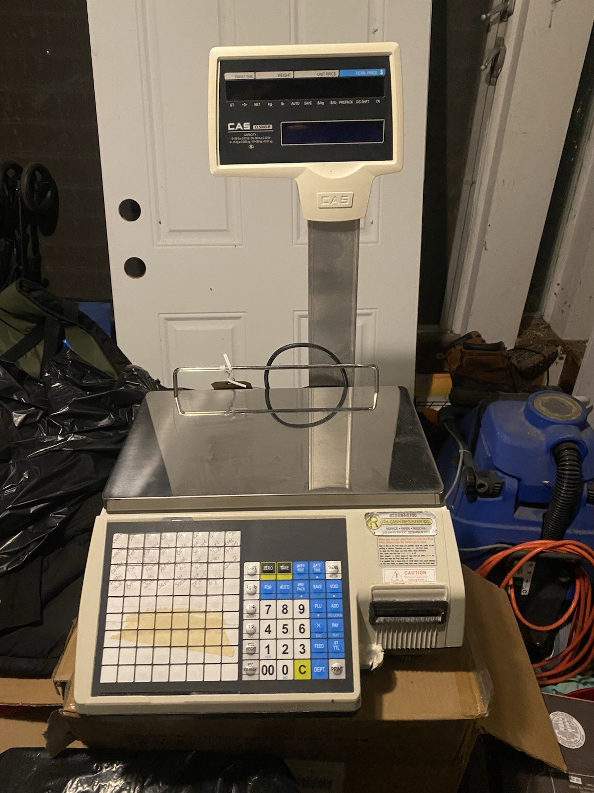 CAS CL5000-R Retail Price Computing Scale with Label Printer (Pole Model)