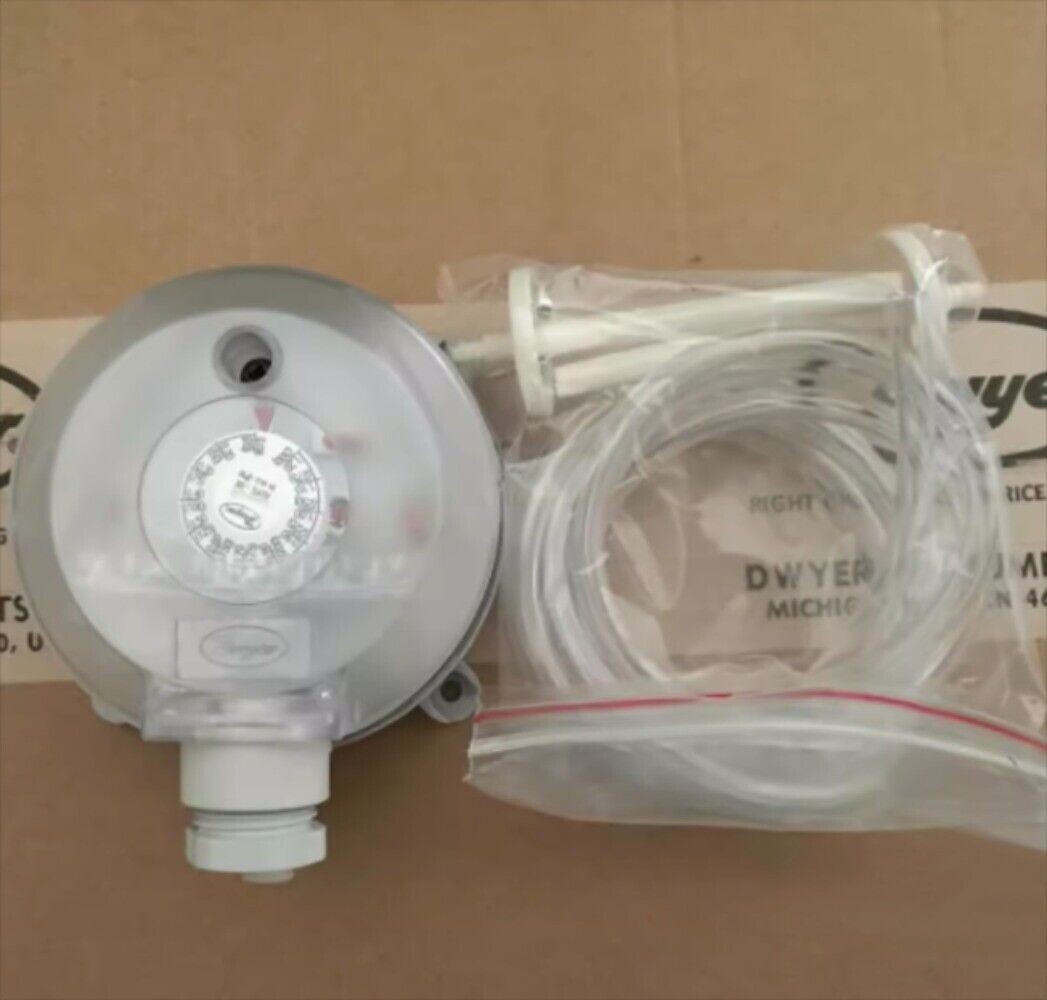 1PCS new For DWYER differential pressure switch ADPS-08-2-N 20-300Pa
