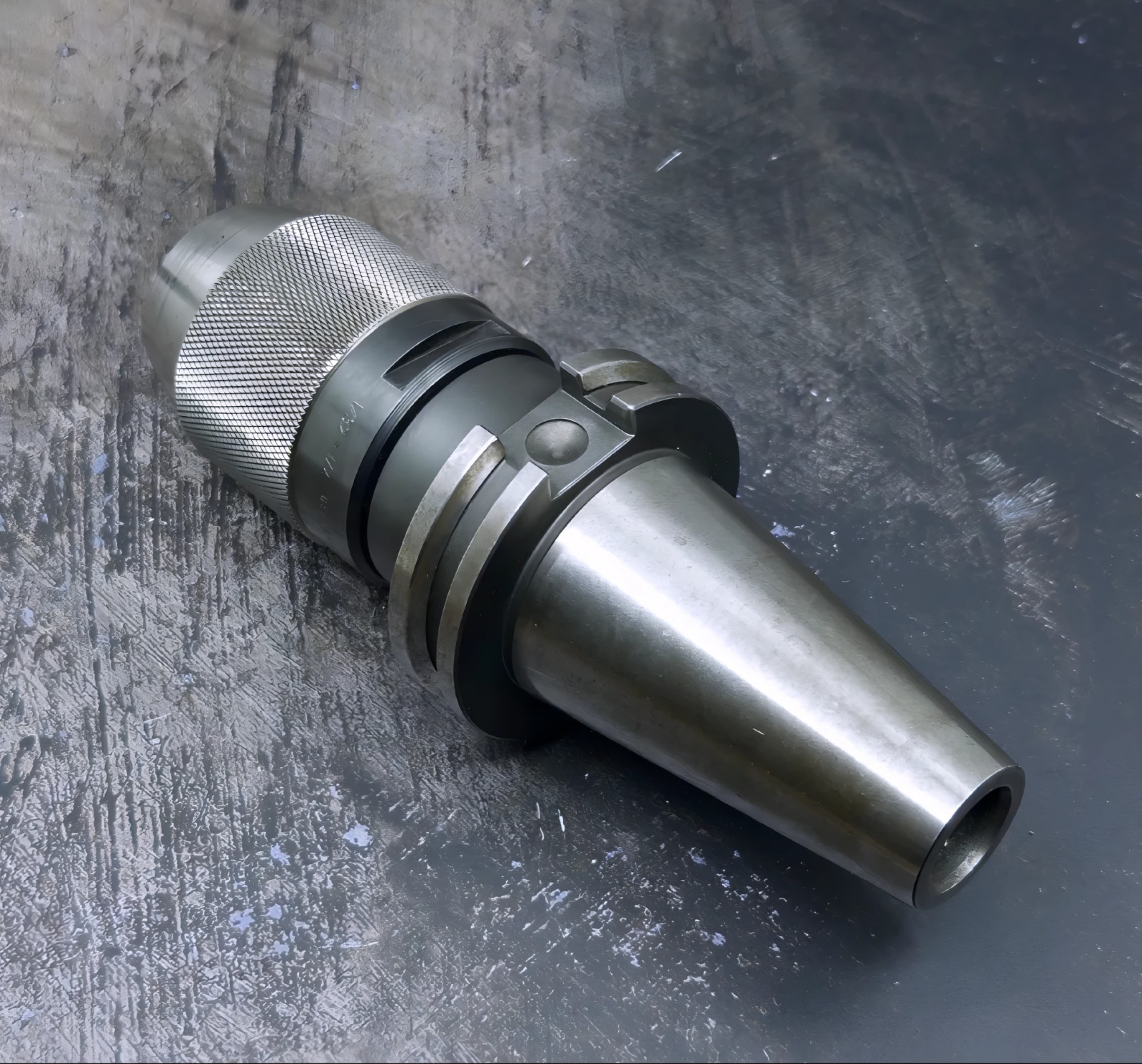 ALBRECHT WRENCH-LOCK CNC KEYLESS DRILL CHUCK – CAT40 SHANK – 1/32″ to 1/2″