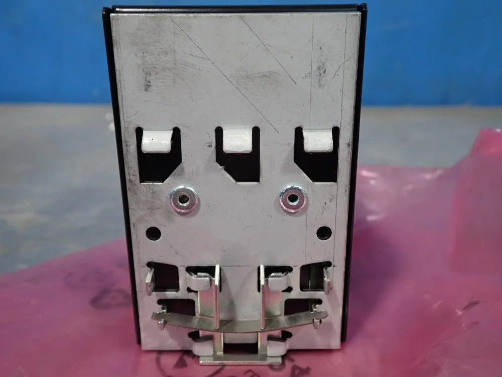 MURR ELEKTRONIK D-71570 BUFFER MODULE 04200565317