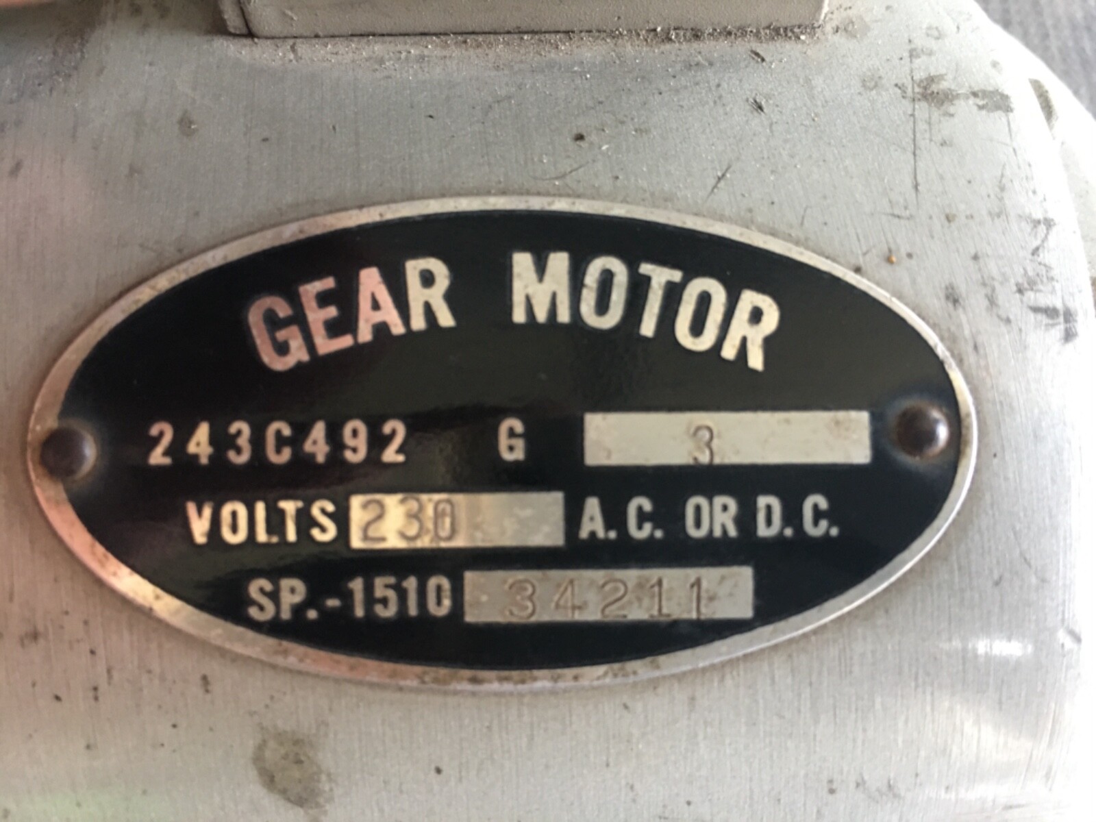 GE GEAR MOTOR SP-1510-34211 230V AC or DC