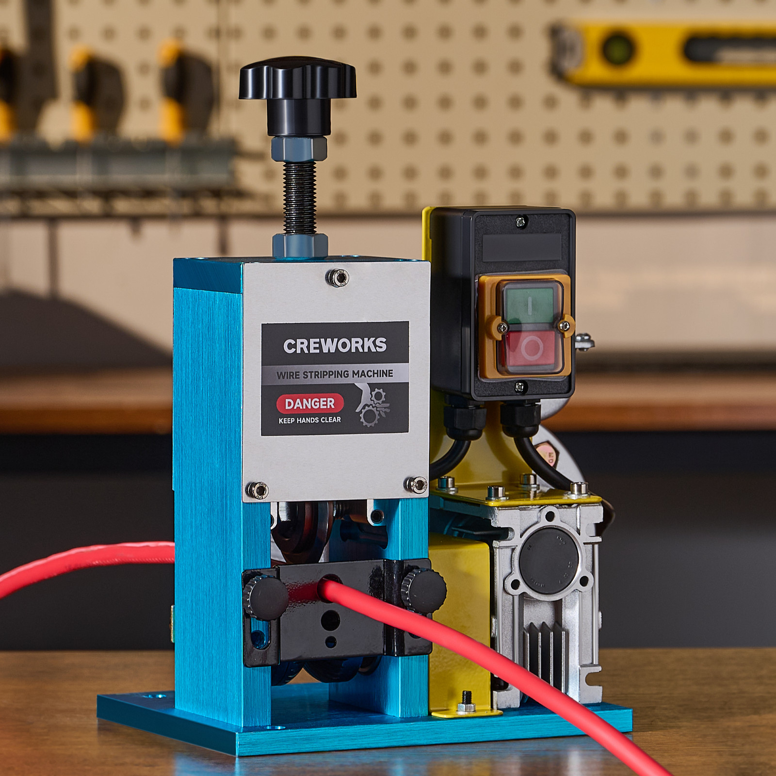 CREWORKS Wire Stripper Electric Stripping Machine for 1 to 30 mm Scrap Cables