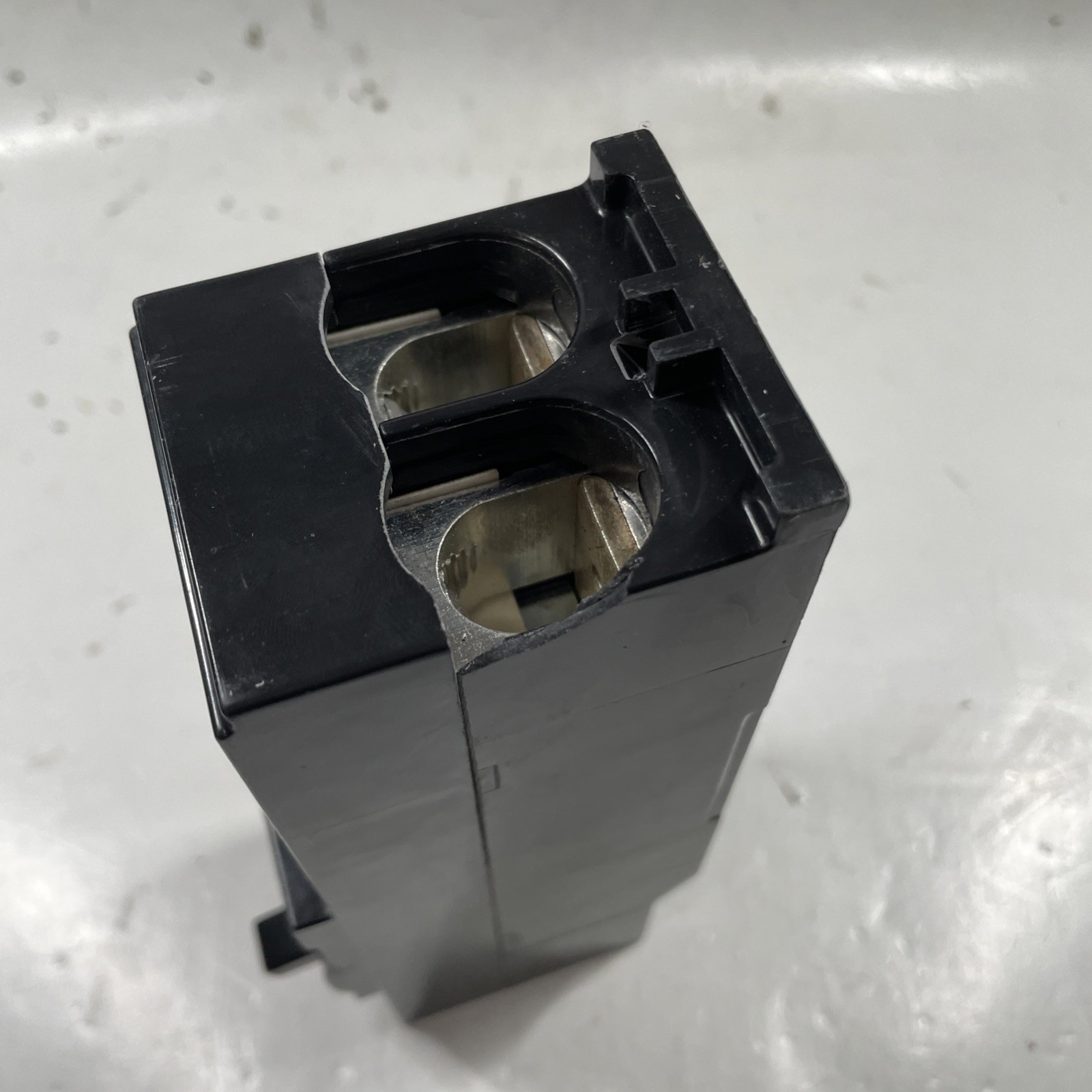 (READ MORE) Siemens QN2200R 200 Amp 2 Pole 240V Circuit Breaker QNR 200A DY-785