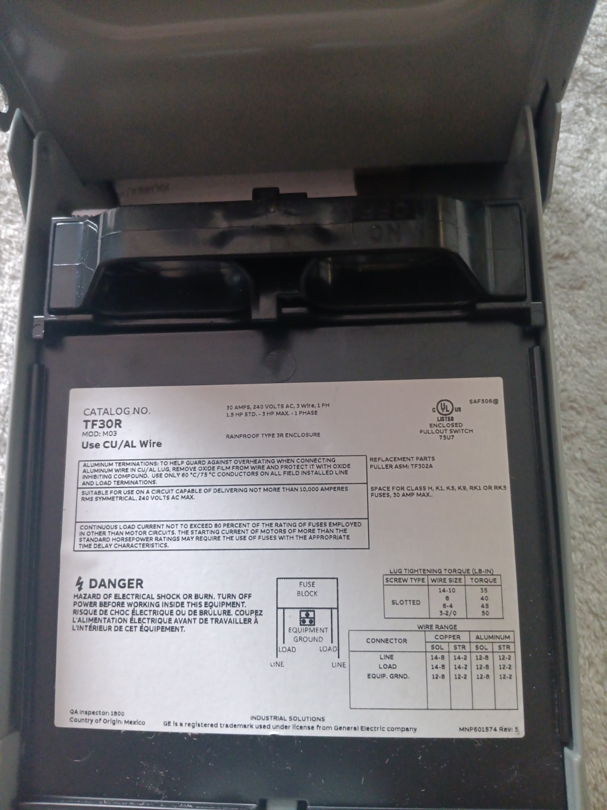 GE TF30RCP 240V 30A AC Disconnect Safety Switch – Gray