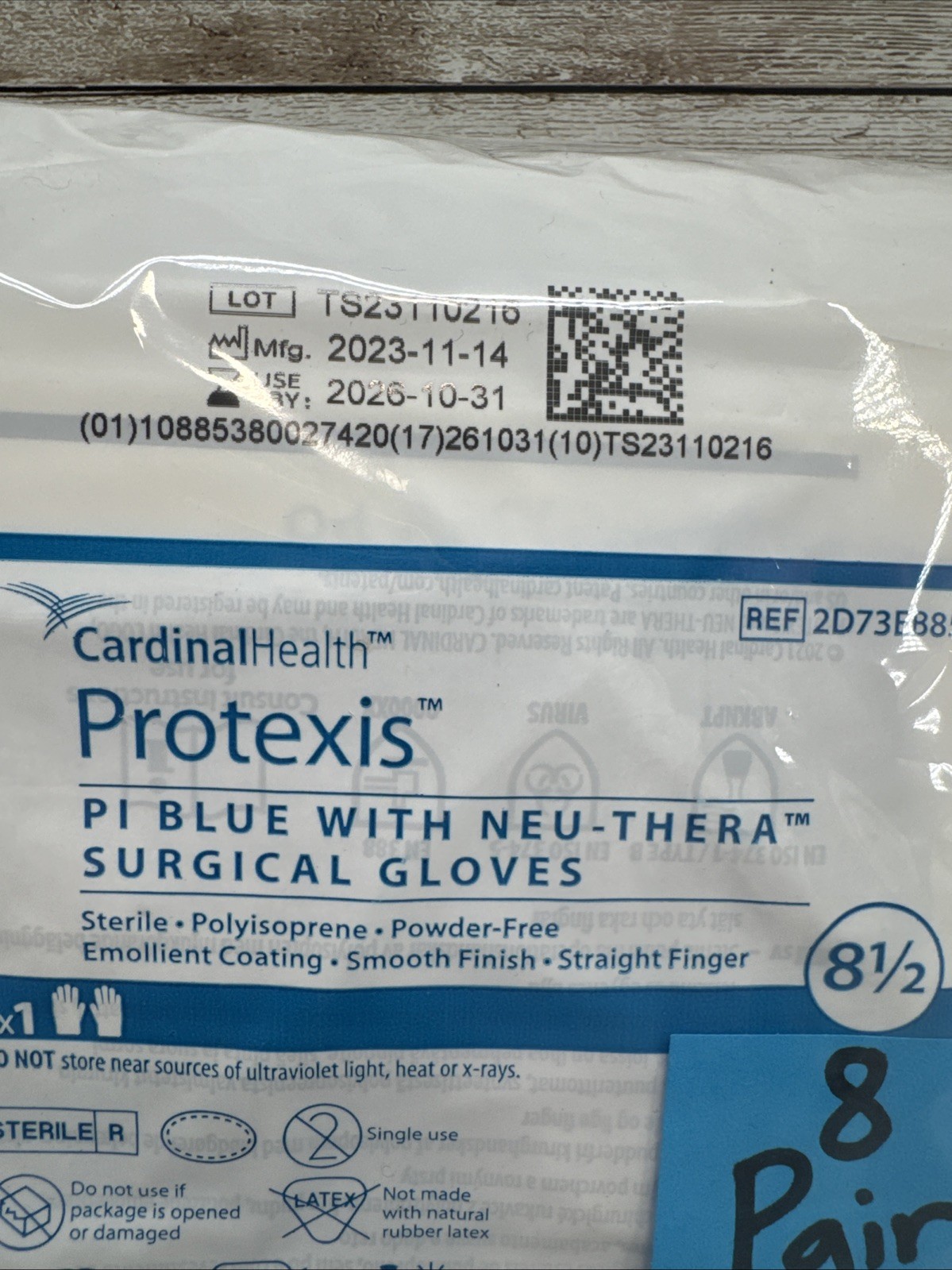Protexis PI Blue w/Neu-Thera Surgical Gloves *8 PAIR* Size: 8.5 *Exp: 10/26+*