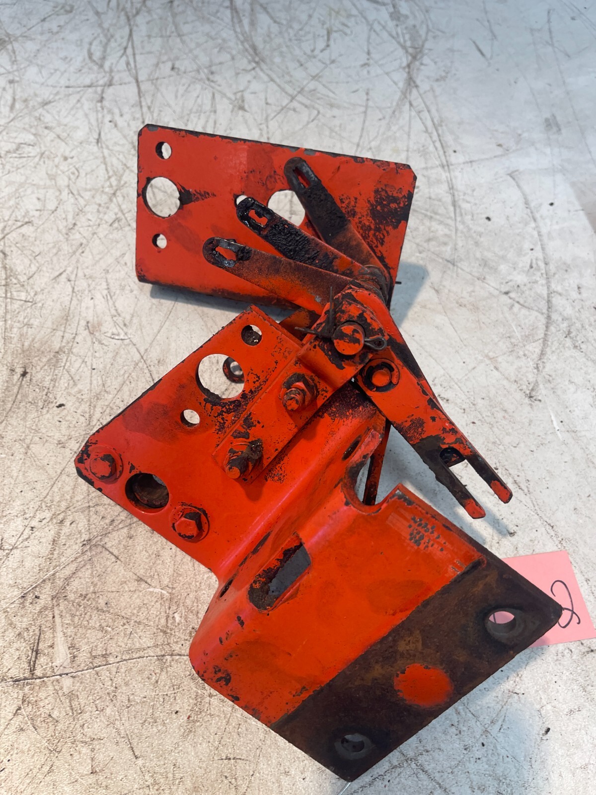 1970 Allis Chalmers AC 190 XT Diesel Tractor Hydraulic Valve Linkage & Brackets