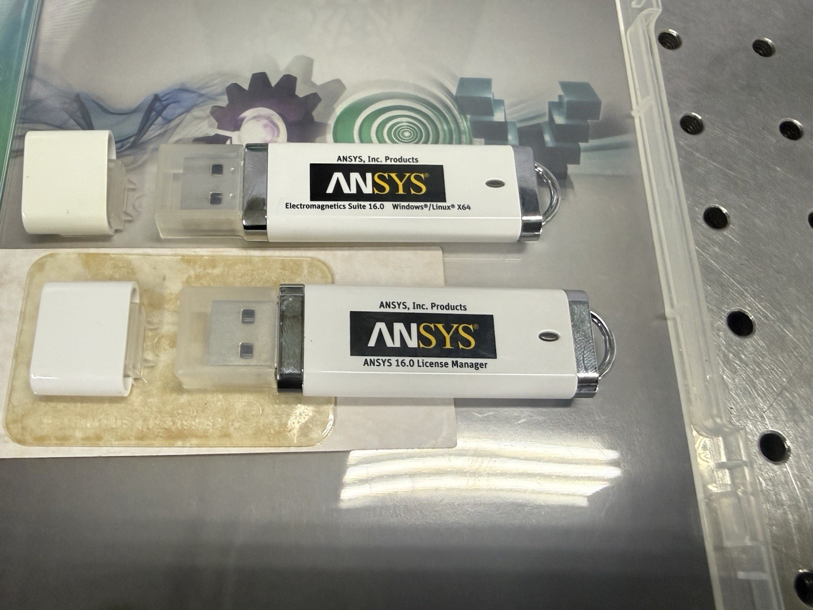 ANSYS Electromagnetics Suite 16.0 USB Dongle Set Academic Research License