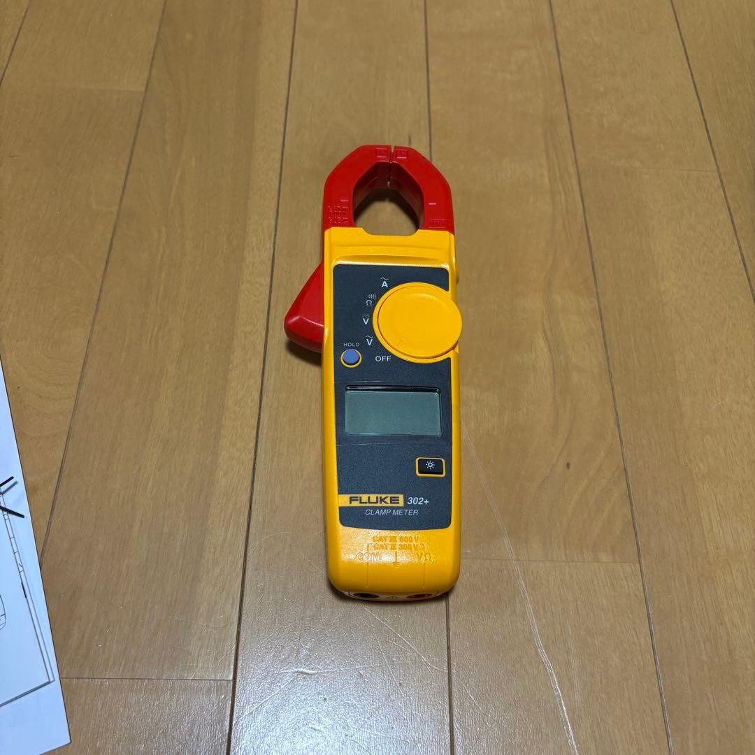 Fluke 302+ AC400A Clamp Meter Tester AC/DC Volt Amp Multimeter Average value
