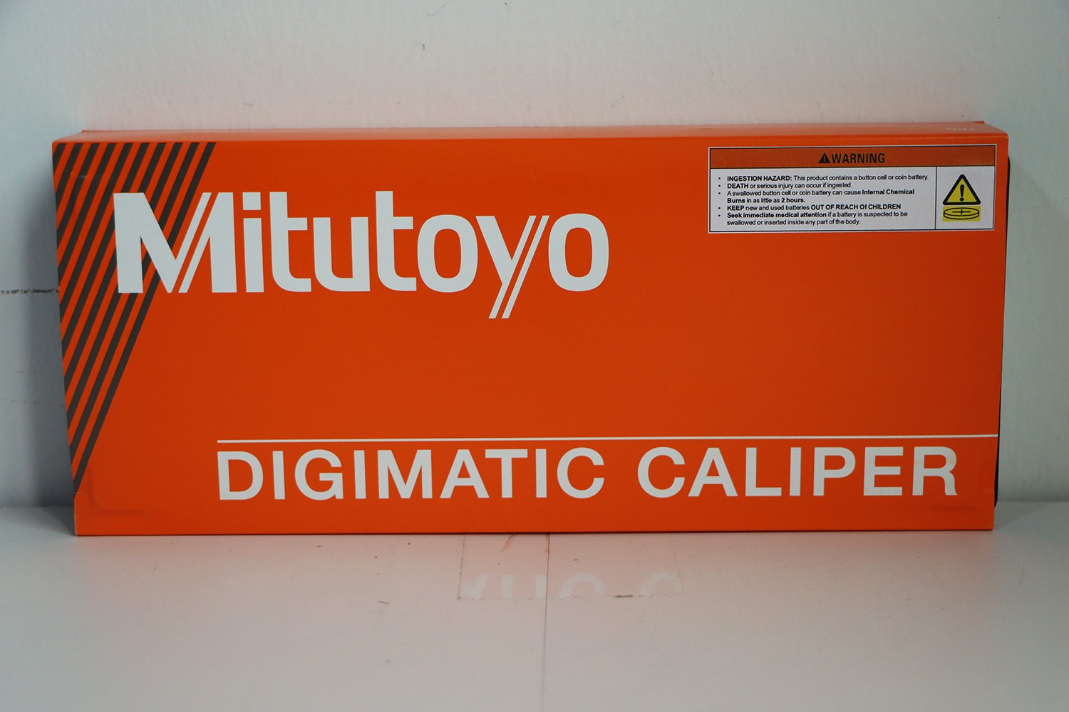 Mitutoyo 500-196-30 Caliper, Digital, Inch/Metric, 0-6″/150mm, 0.0005″/0.01mm