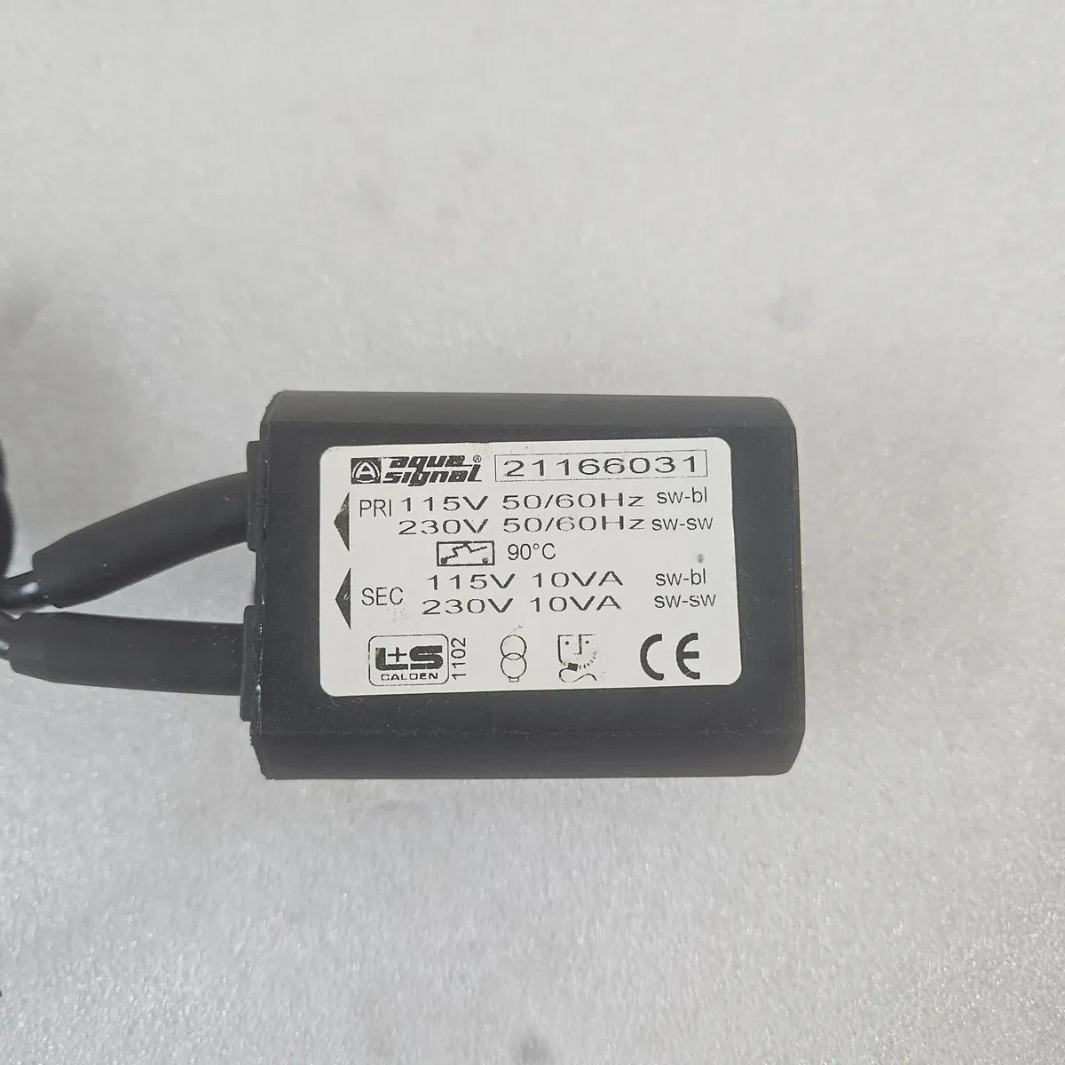 Aqua Signal 21166031 Transformer 115V/230V 10VA 50/60Hz New Surplus