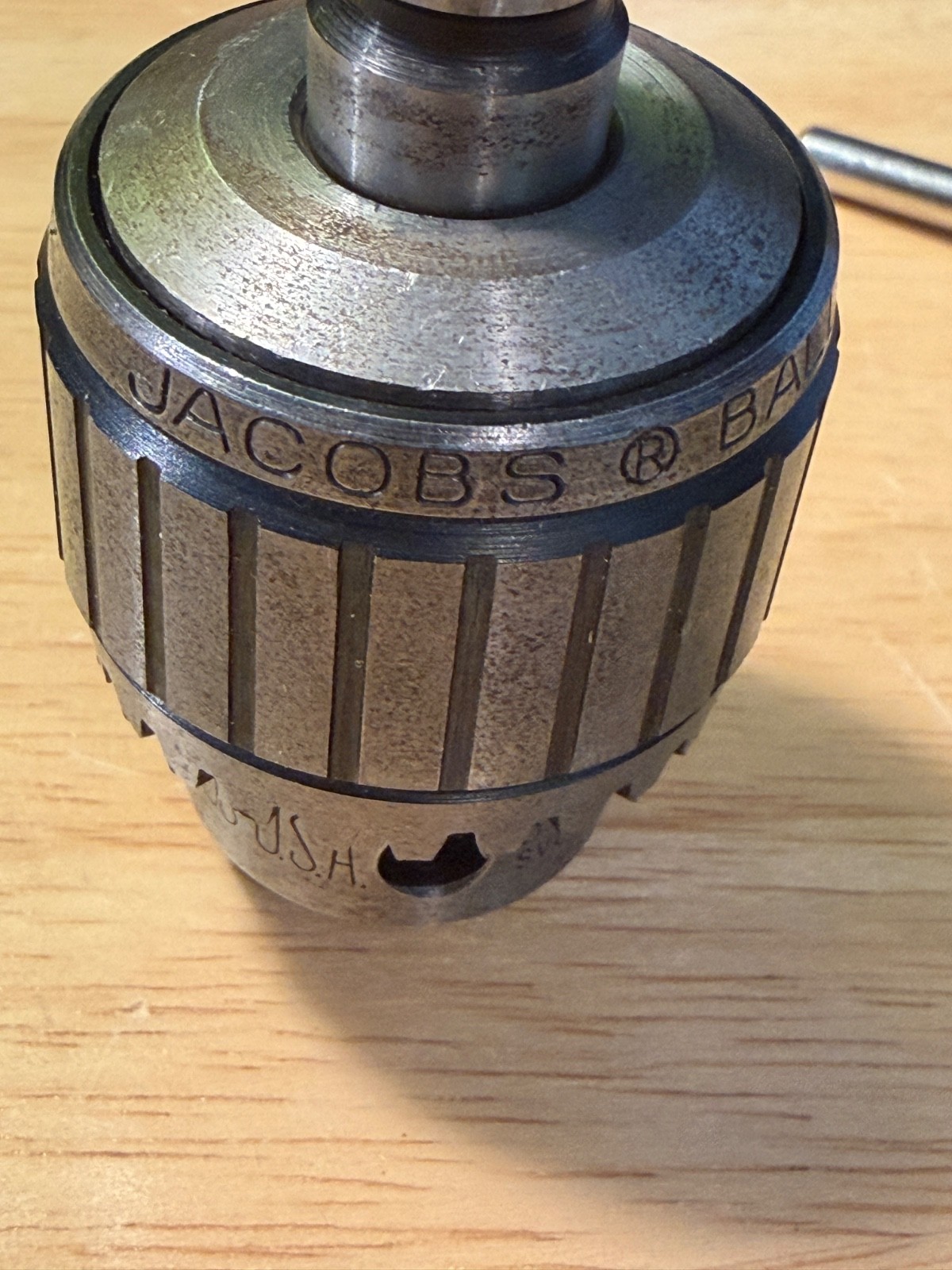 Jacobs 8-1/2N 2SJT Ball Bearing Super Chuck 0-1/4″ Cap 1/2” Shank & Key – NEW