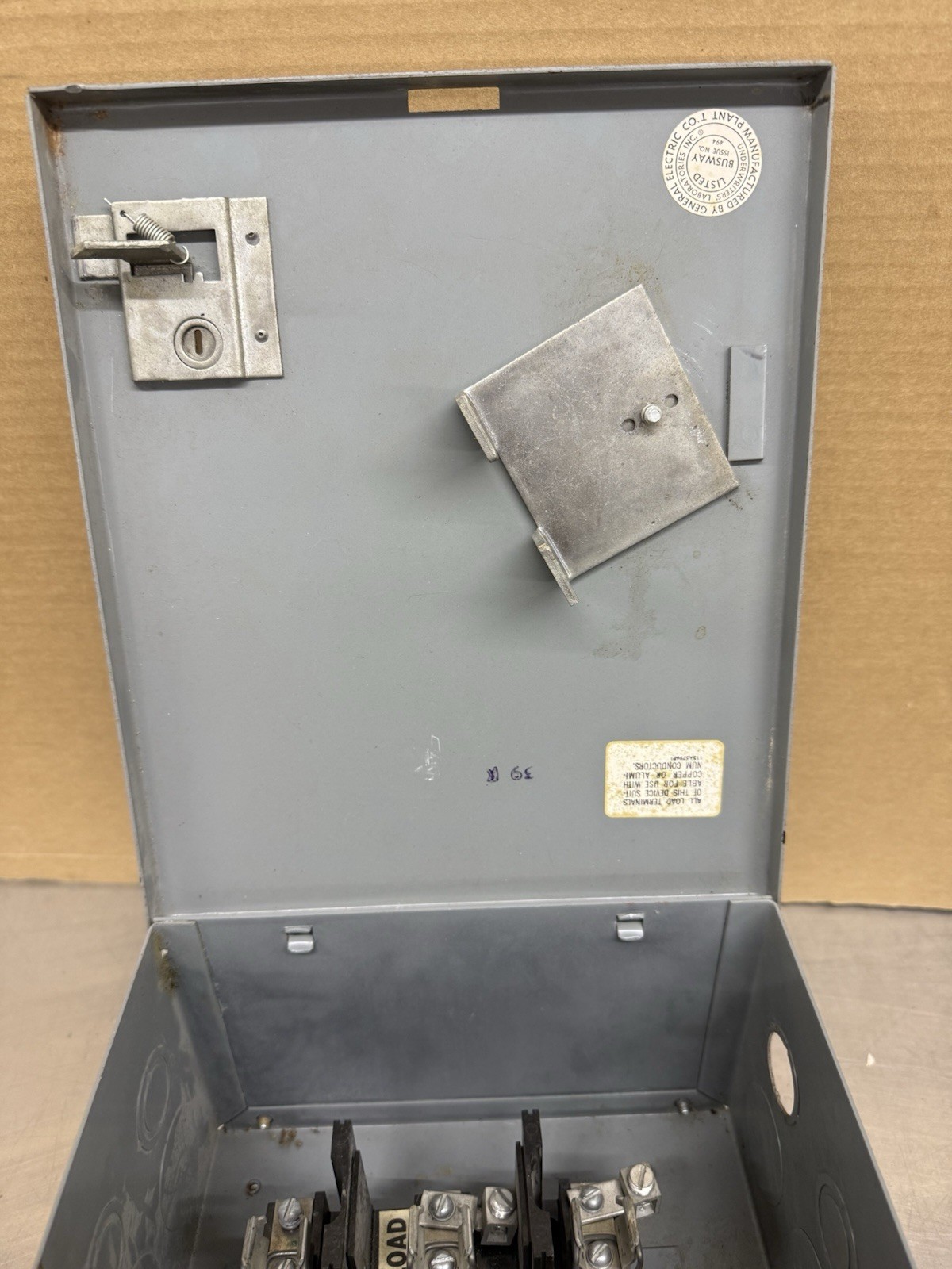 General Electric DH422R Flex A Plug Buss Plug Switch Fusible 60A 240V