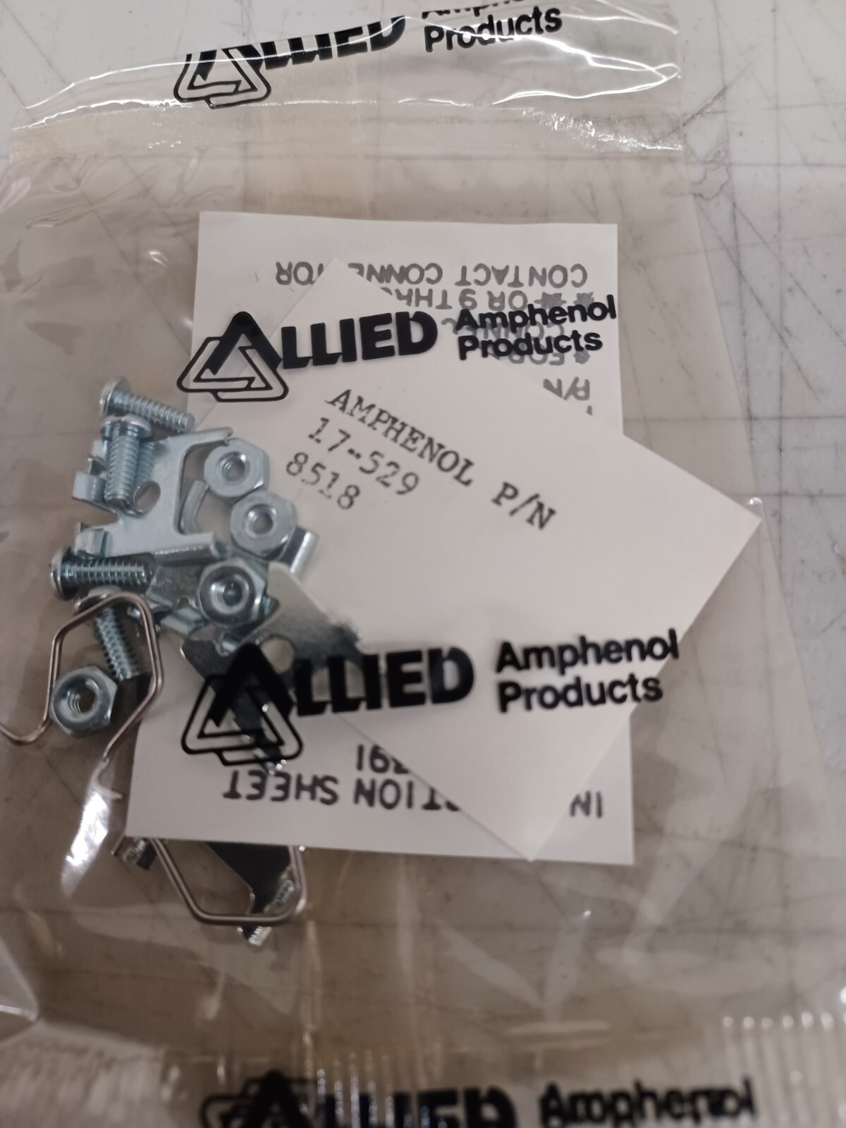 Amphenol Spring Latch Set 17-529 Interconnect for D Sub DB9 DB25 DB37 DB50