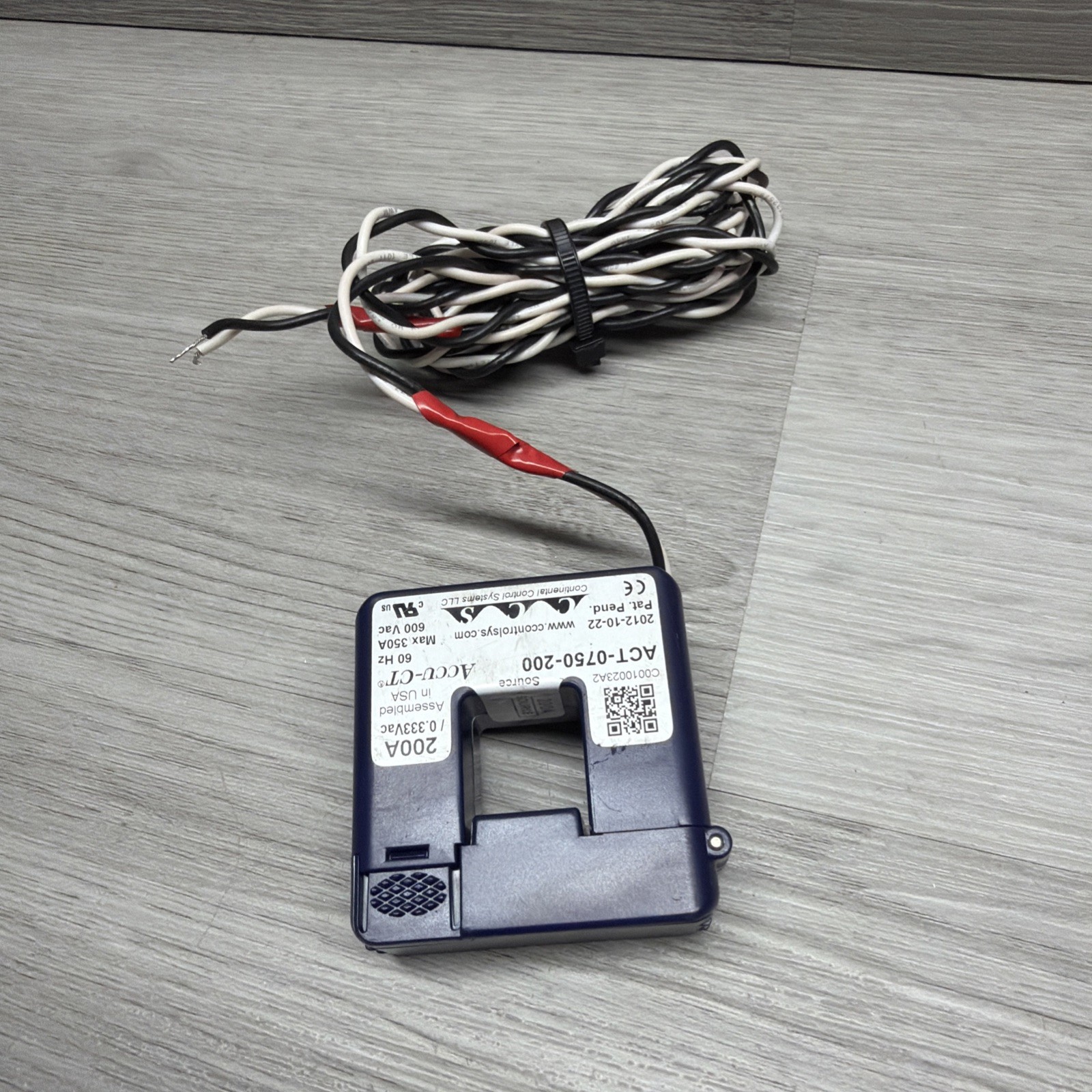 Lot Of 2 CCS ACT-0750-200 Accu-CT Split Core Current Transformer, 200 Amp 0.333V