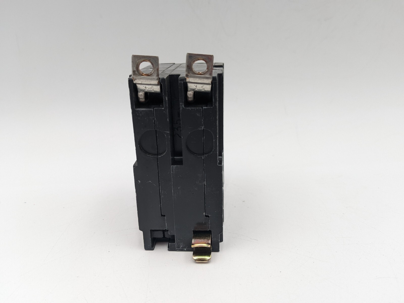 Square D QOB230VH Bolt-On Circuit Breaker 30A 240V 22kA 2P 1PH QOB Used 30 AMP
