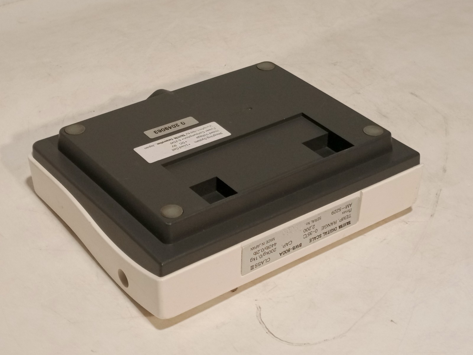 Tanita BWB-800A Class III Digital Scale Display, Made in Japan, Up to 440 Lbs