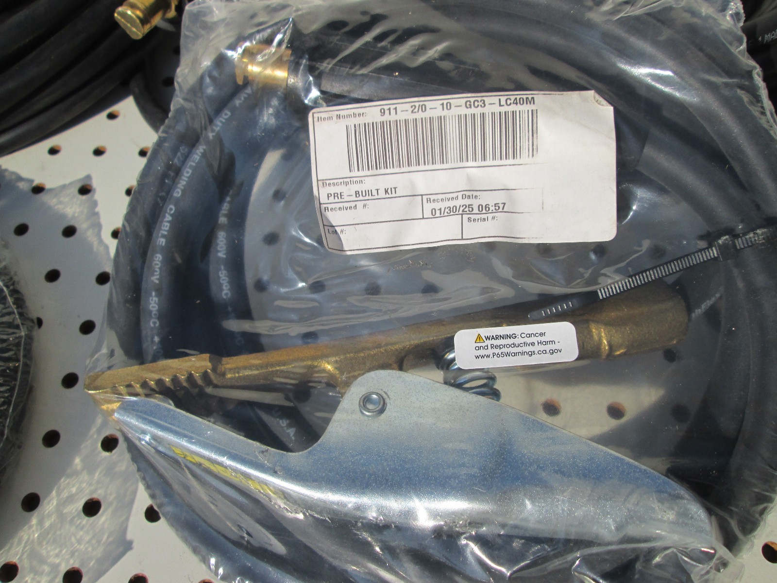 300 Amp Welding 2-50ft Lead Set LC40 ends 1/0 AWG cable W/stinger & ground clamp