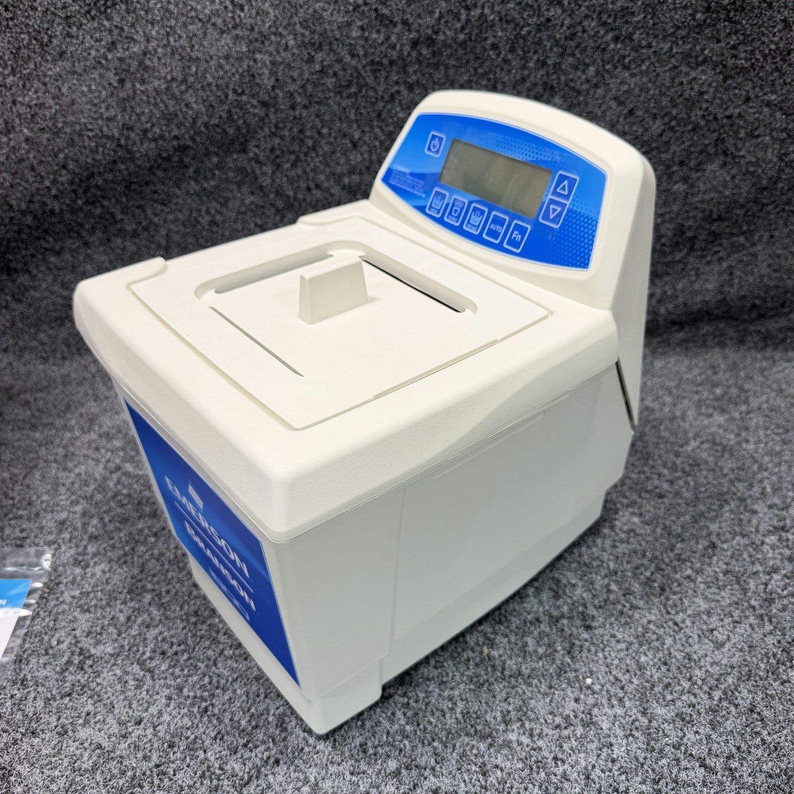 Branson CPX1800H Ultrasonic Cleaner 0.5 gal, Degas/Heat/Sweep, Timer