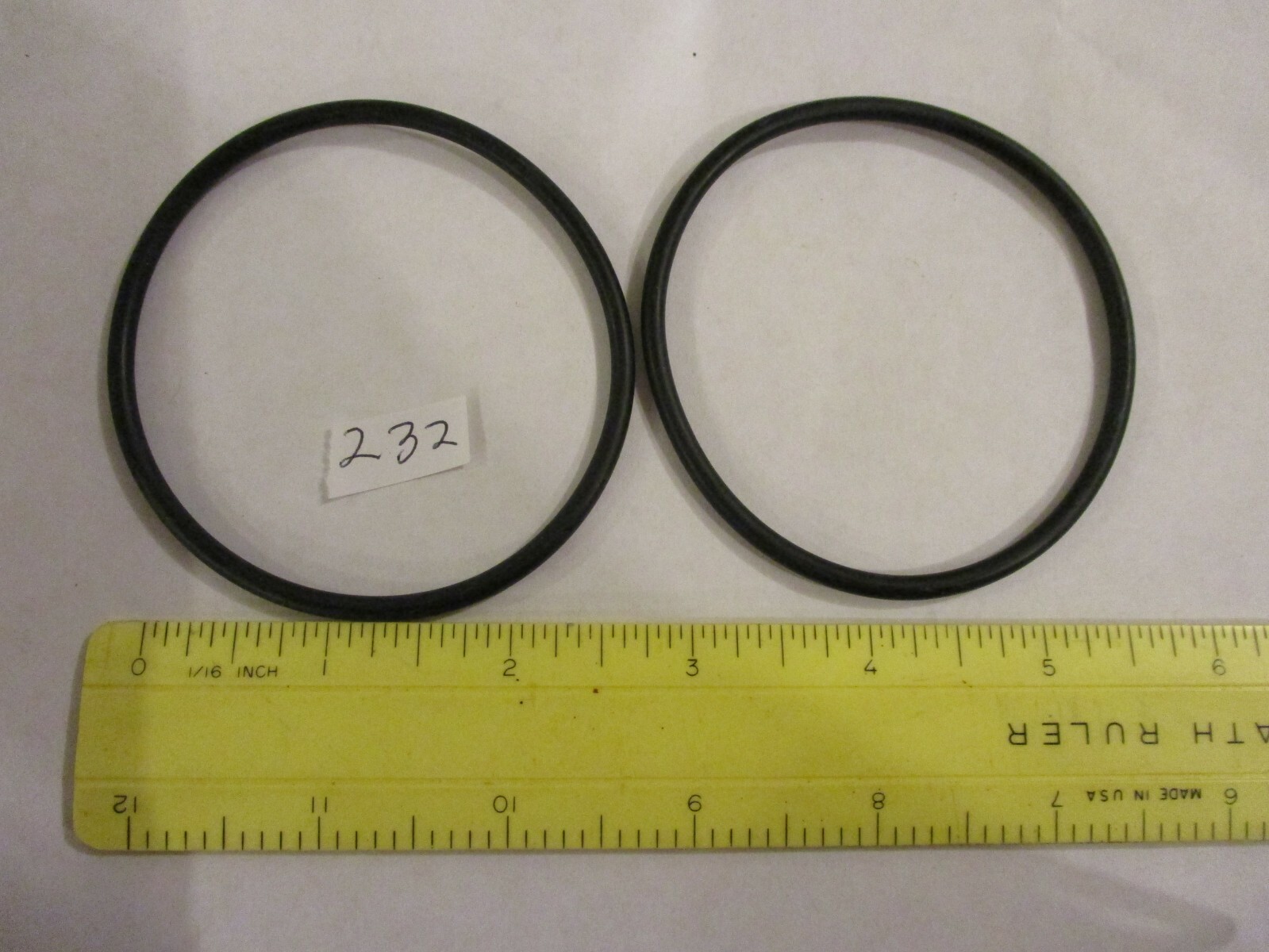 232 O-ring 2-3/4″ ID x 3″ OD x 1/8″ thick. Buna-70. Quan 2.