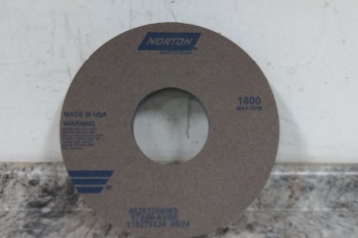 Norton 66253364065 14 In Wheel Diameter 1800 Max RPM Toolroom Wheel