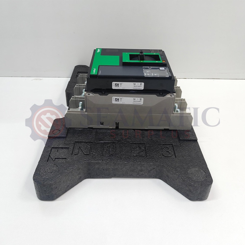 Schneider C080N320FM / 33466 Circuit breaker, NS800N, 3P, 50KA, 800A, FK#92