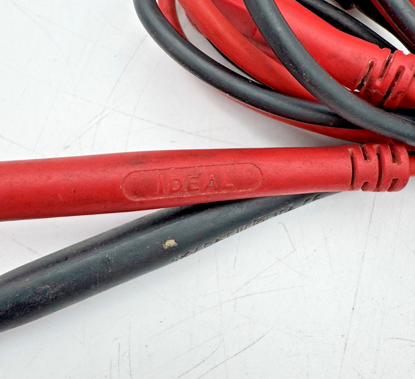 IDEAL 61-746 True RMS Digital Clamp Meter Tested Working w/ Damaged Test Lead