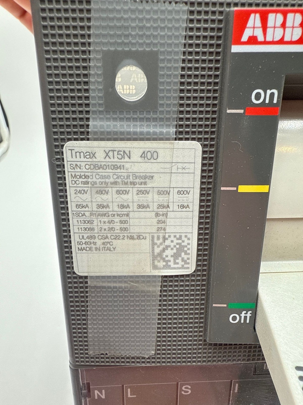ABB XT5NU340AFYN000XXX ReliaGear Circuit Breaker 400A 3P 600V XT5N 400 400 Amp
