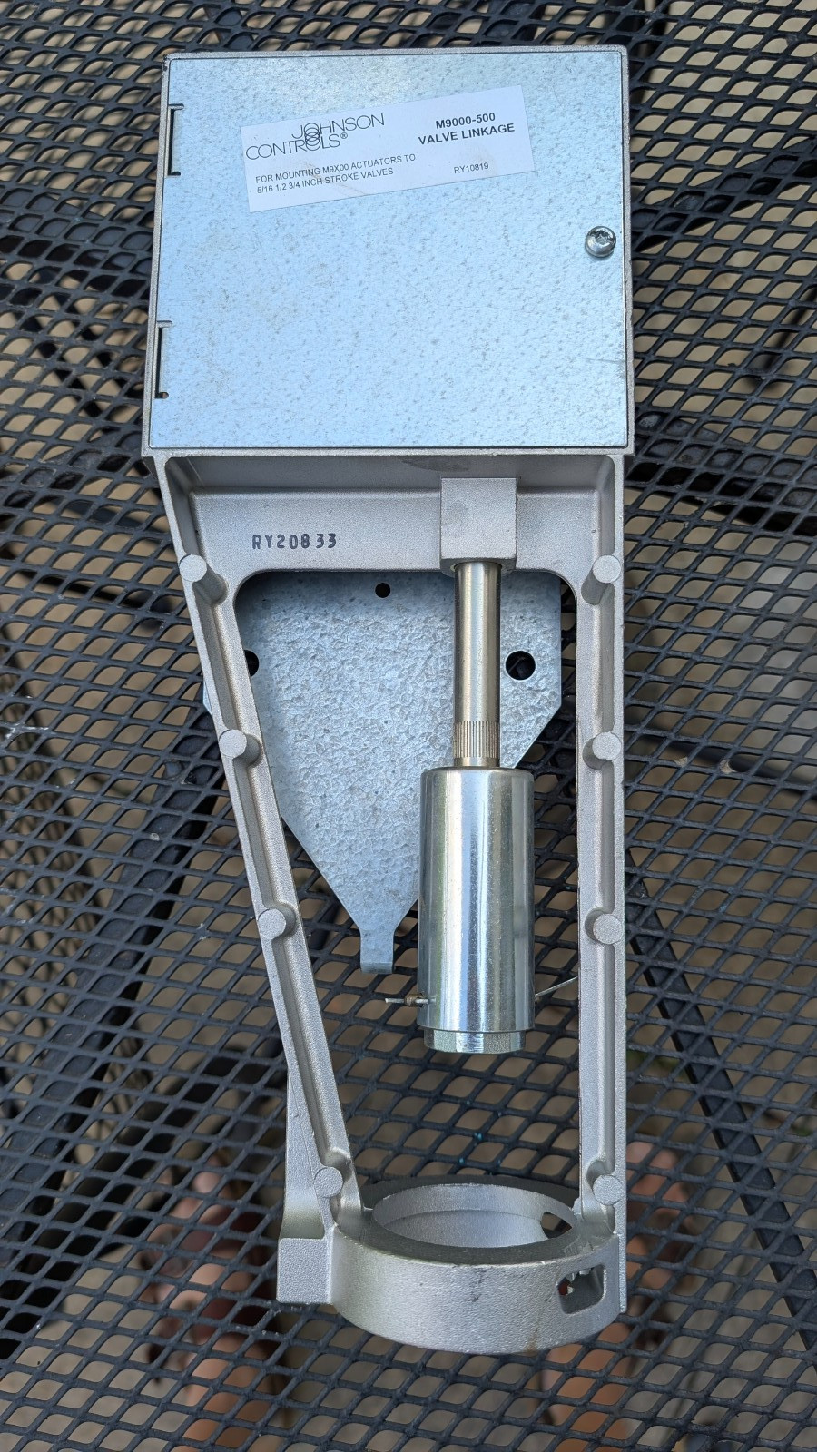 Johnson Controls M9000-500 Valve Linkage For Mounting M9X00 Actuators