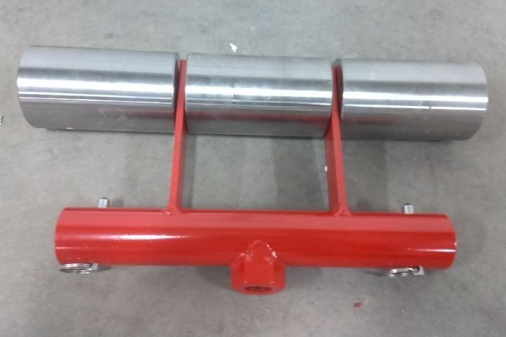 Roberts 10-935 39 In Overall Length 15-3/8 In Overall Width Floor & Wall Roller