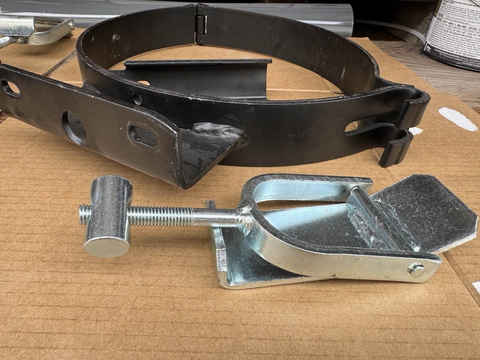 TB-2 LPG Tank Bracket For Forklift Rock Crawler Fits 33.5 & 43.5LB Tanks