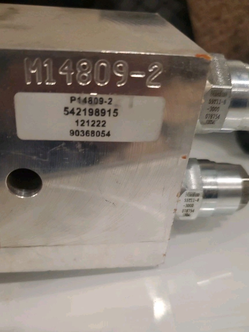 HydraForce NV06-20E Hydraulic Actuated Control Load Lowering Device Valve