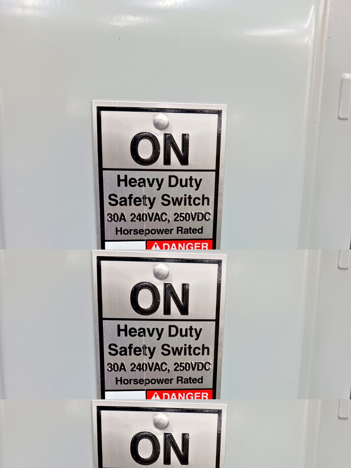 New Siemens 30 Amp Fusible Safety Switch HF321N 240 Vac 3 Pole