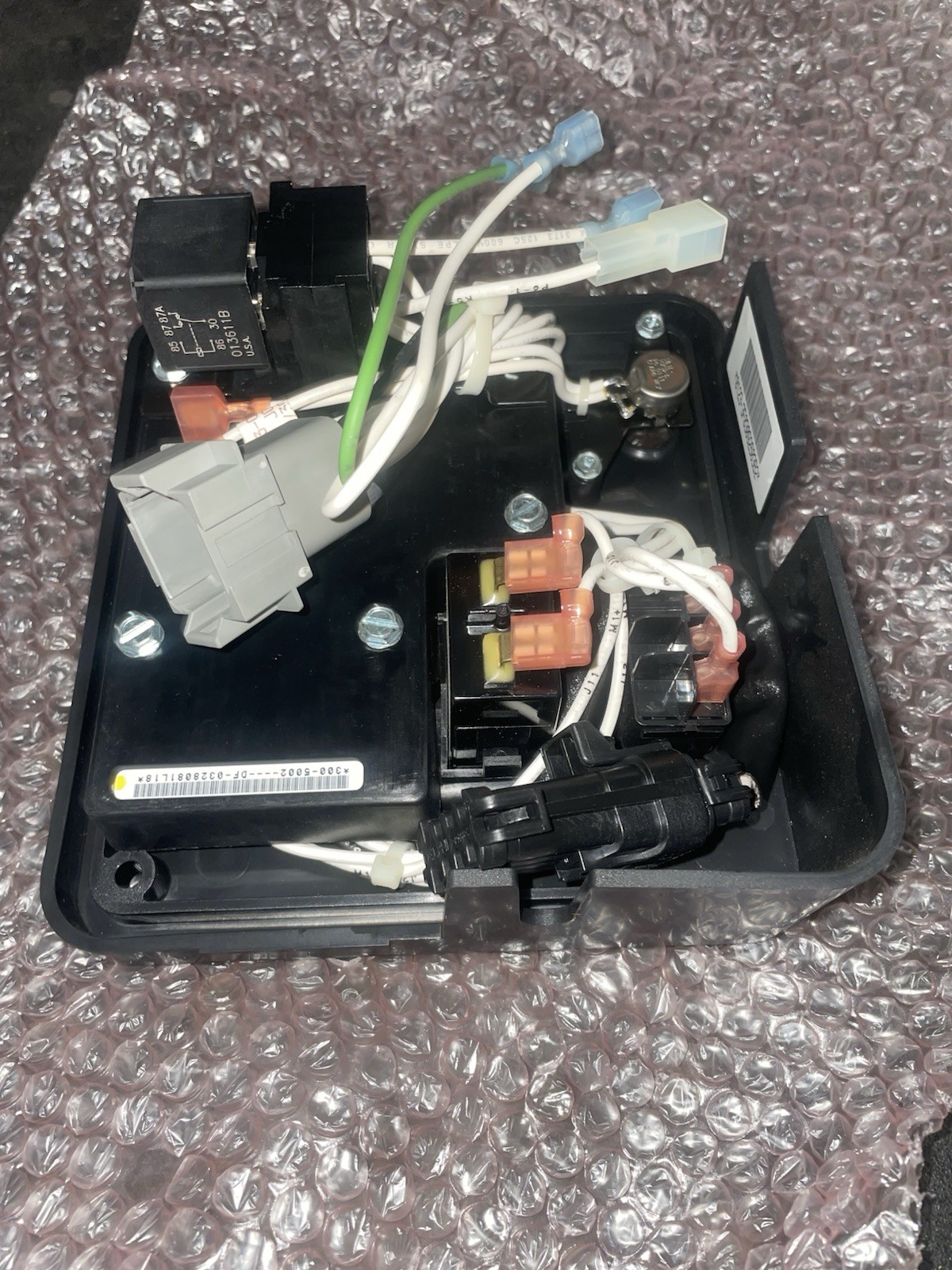 New Cummins Onan CONTROL BOX ASSY (TEXT) 0300-4505-02
