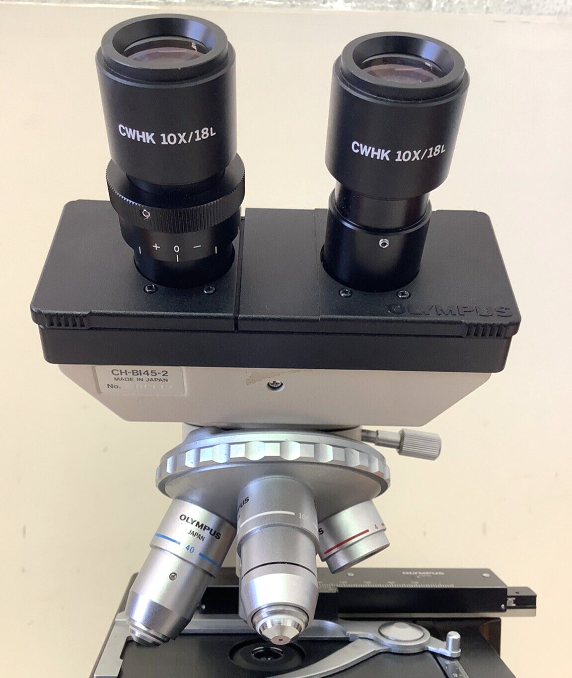 Olympus CH-2 CHT Binocular Microscope w/ 4x, 10x, 40x, 100x Objectives #2