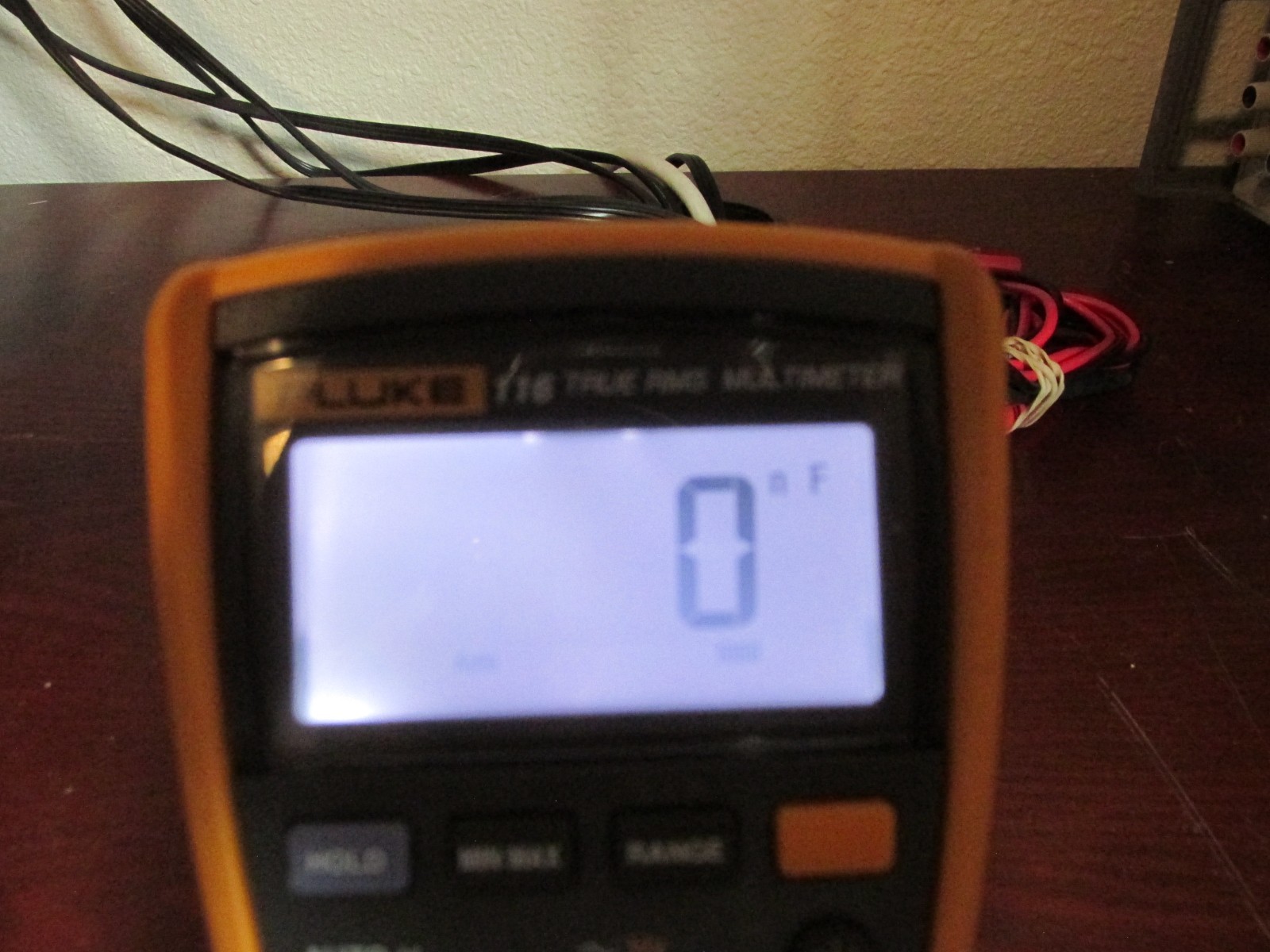 Fluke 116 True RMS Digital Multimeter **PASSES Fluke Performance Verification**