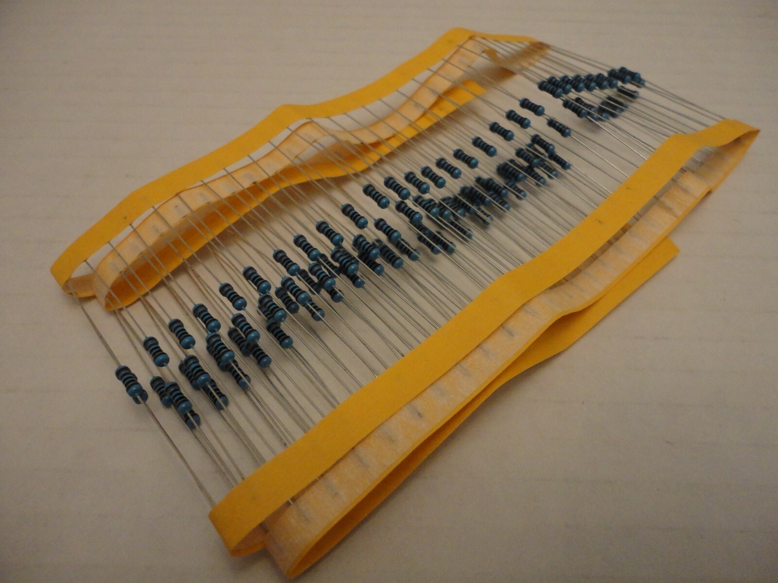 100 Pcs 1K OHM Pack Lot 1/4W 0.25W 1% Tolerance Metal Film Resistor Resistance