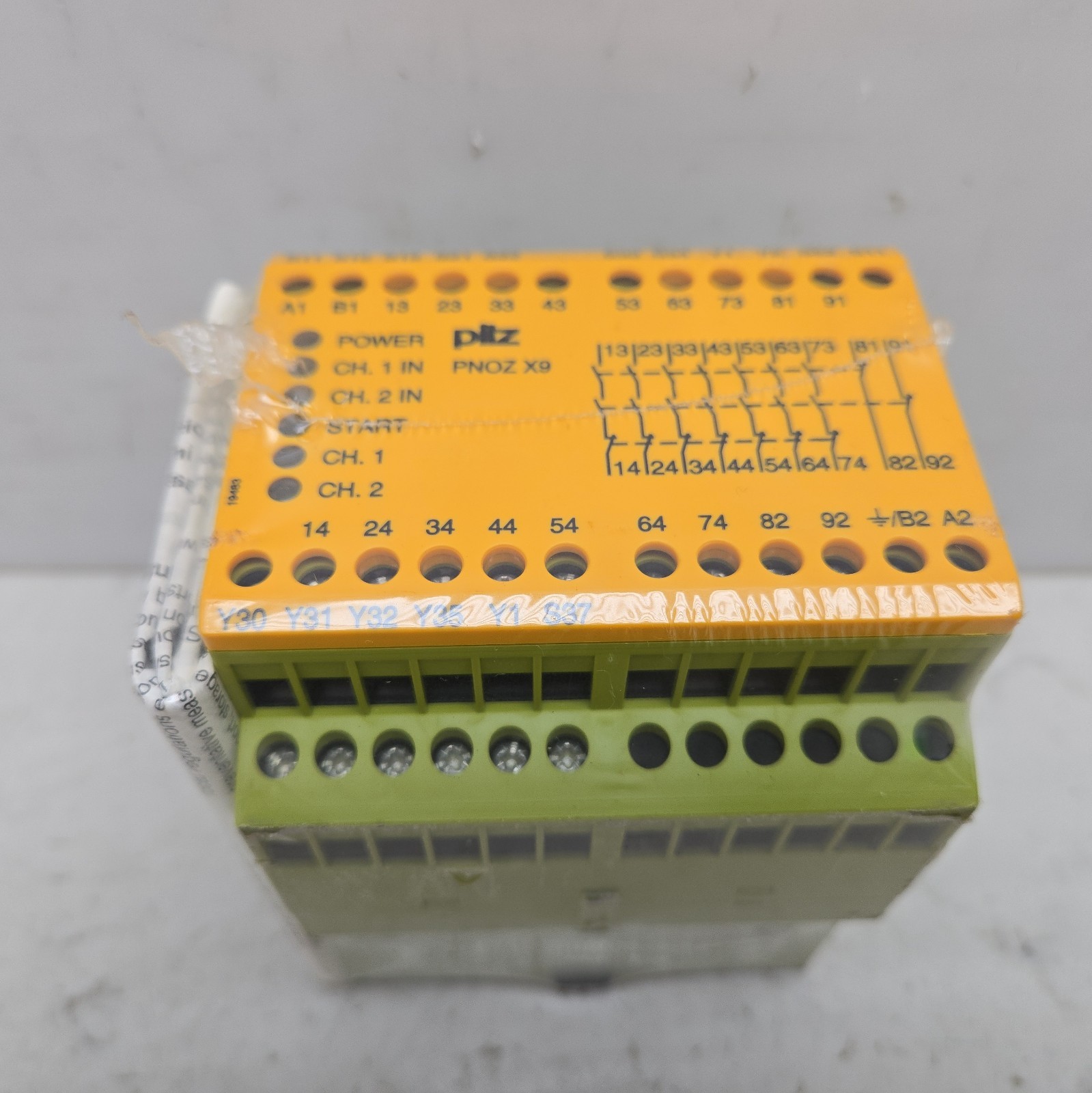Pilz PNOZ X9 100-120VAC 24VDC 7n/o 2n/c 2so Safety Relay Module Unit 774605 New