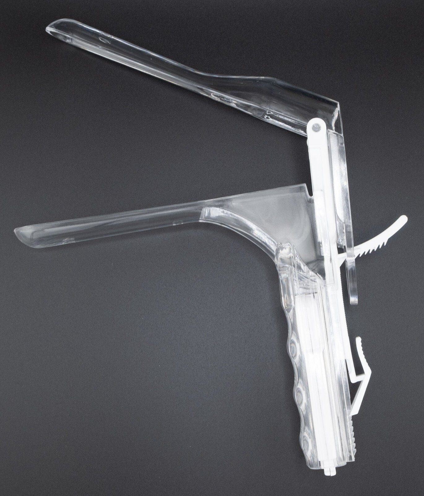 Disposable Illuminated Speculum – Medical , Expands in 2 Directions, Pack of 1