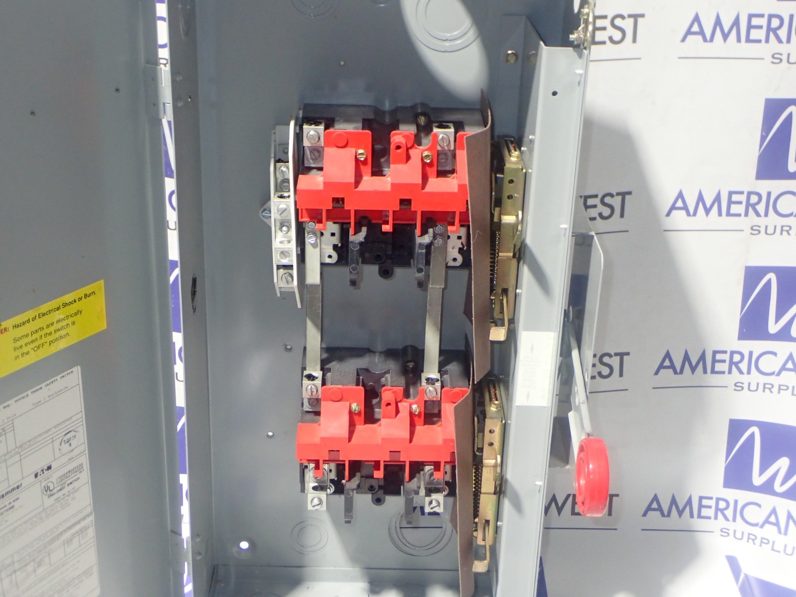 Cutler Hammer Eaton DT223UGK 100 Amp 240 Volt Non Fused Double Throw Disconnect