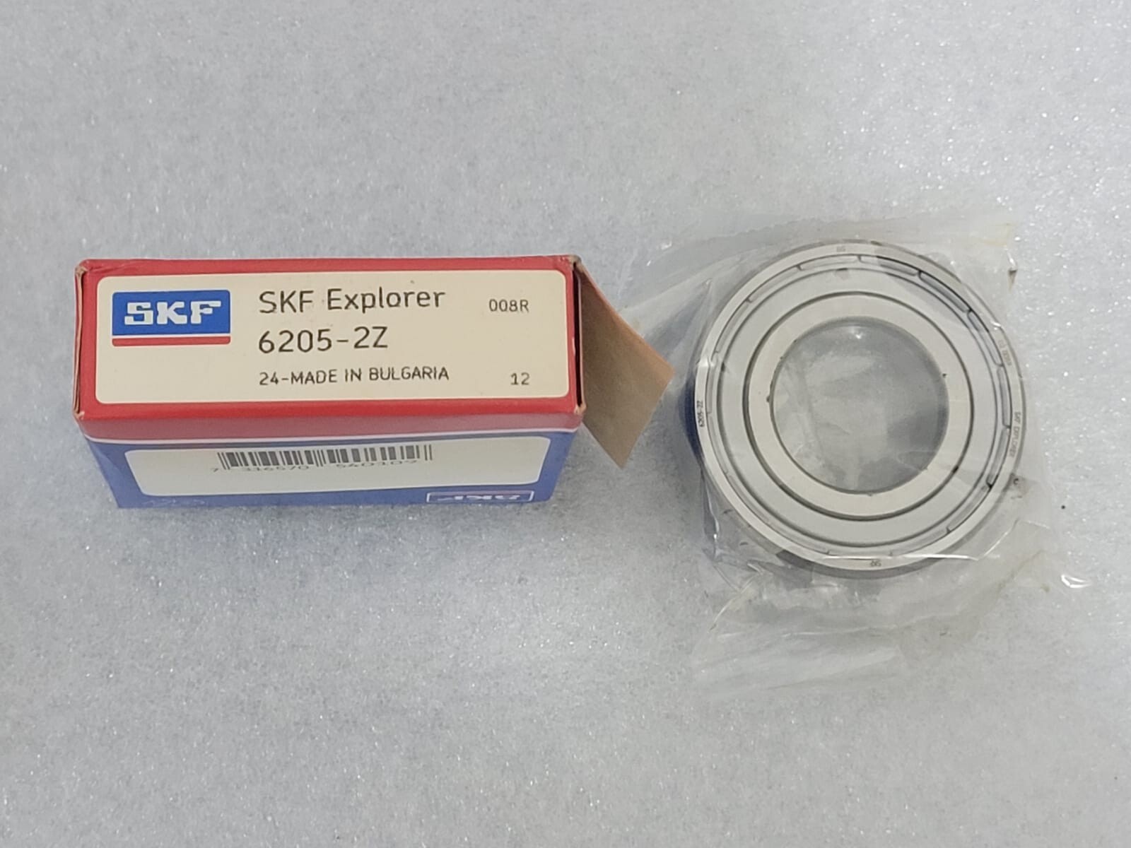 NEW QTY 5 SKF Explorer Bearing 6205-2Z Made in Bulgaria (Lot of 5 pcs)